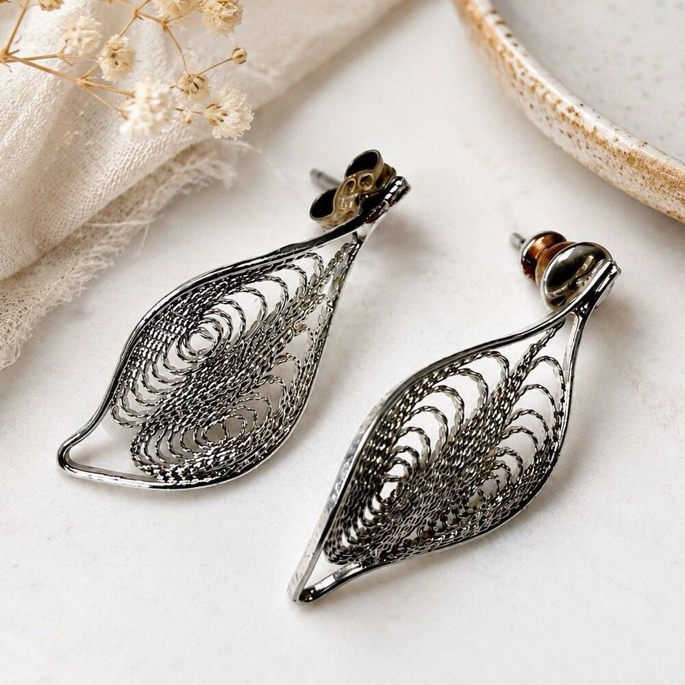 Vintage Silver Tone Filigree Dangle Post Earrings Openwork Marquise leaf Boho